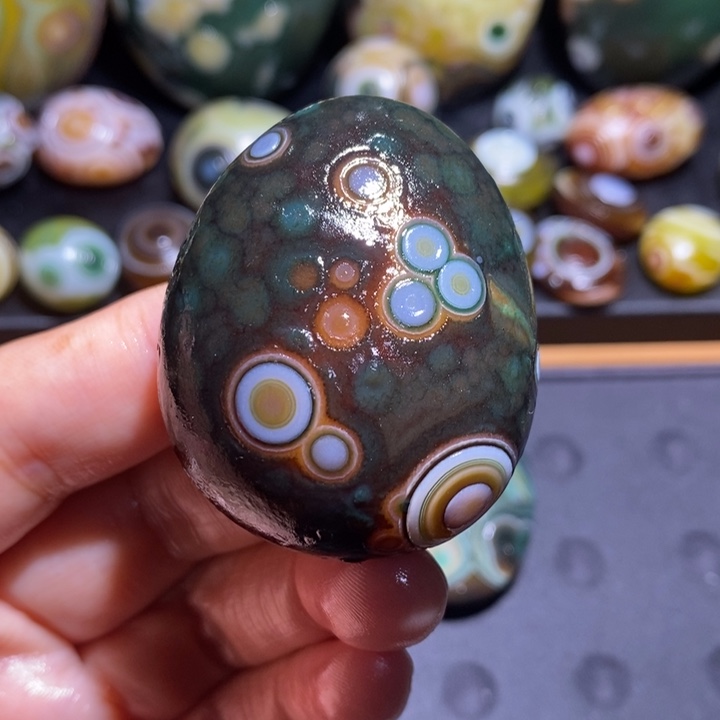 未镶嵌玛瑙/玉髓珠宝半成品32