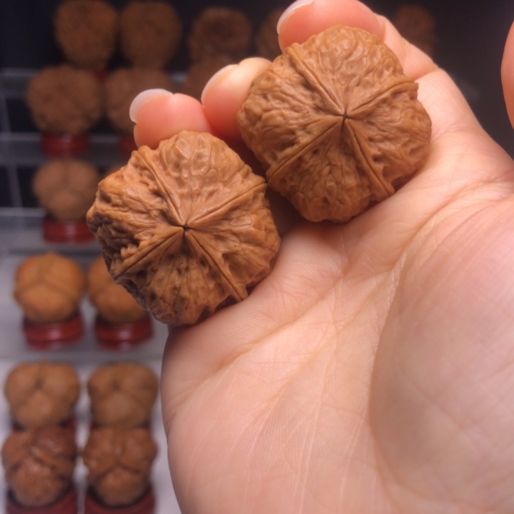 文玩核桃吊坠5小饼干四棱