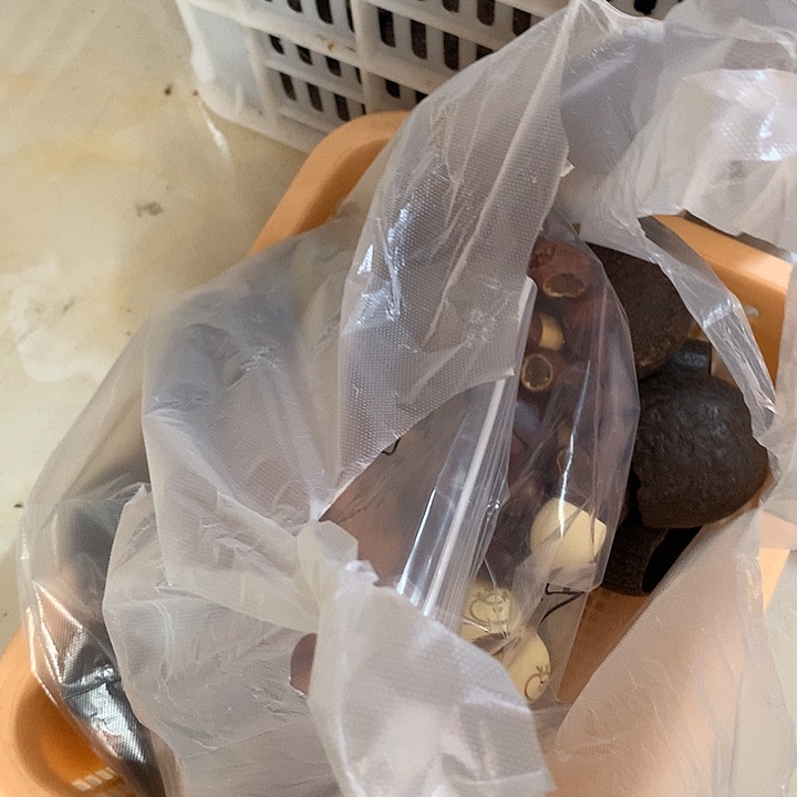 a***浪千眼菩提吊坠果壳