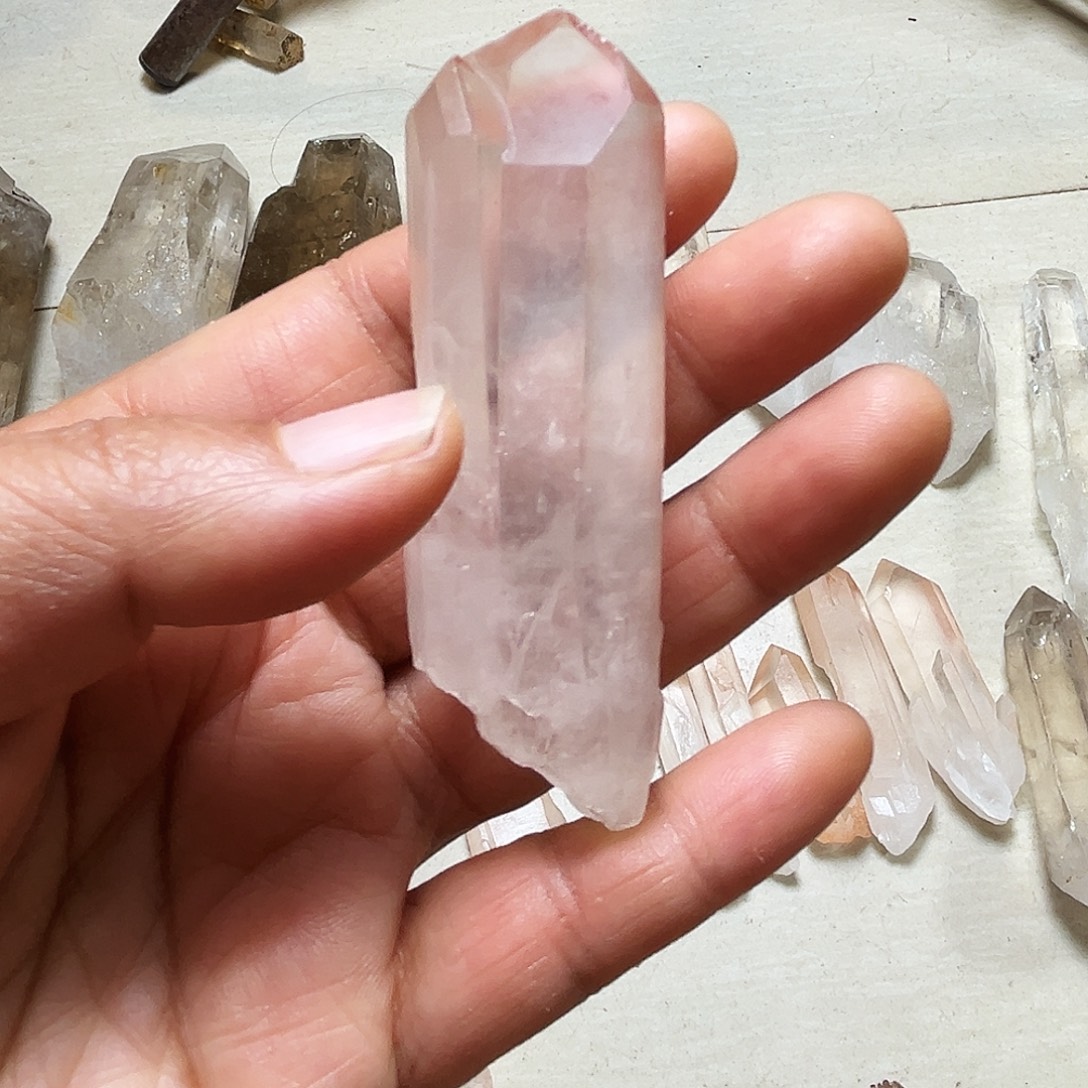 尘***然珠宝半成品未镶嵌水晶