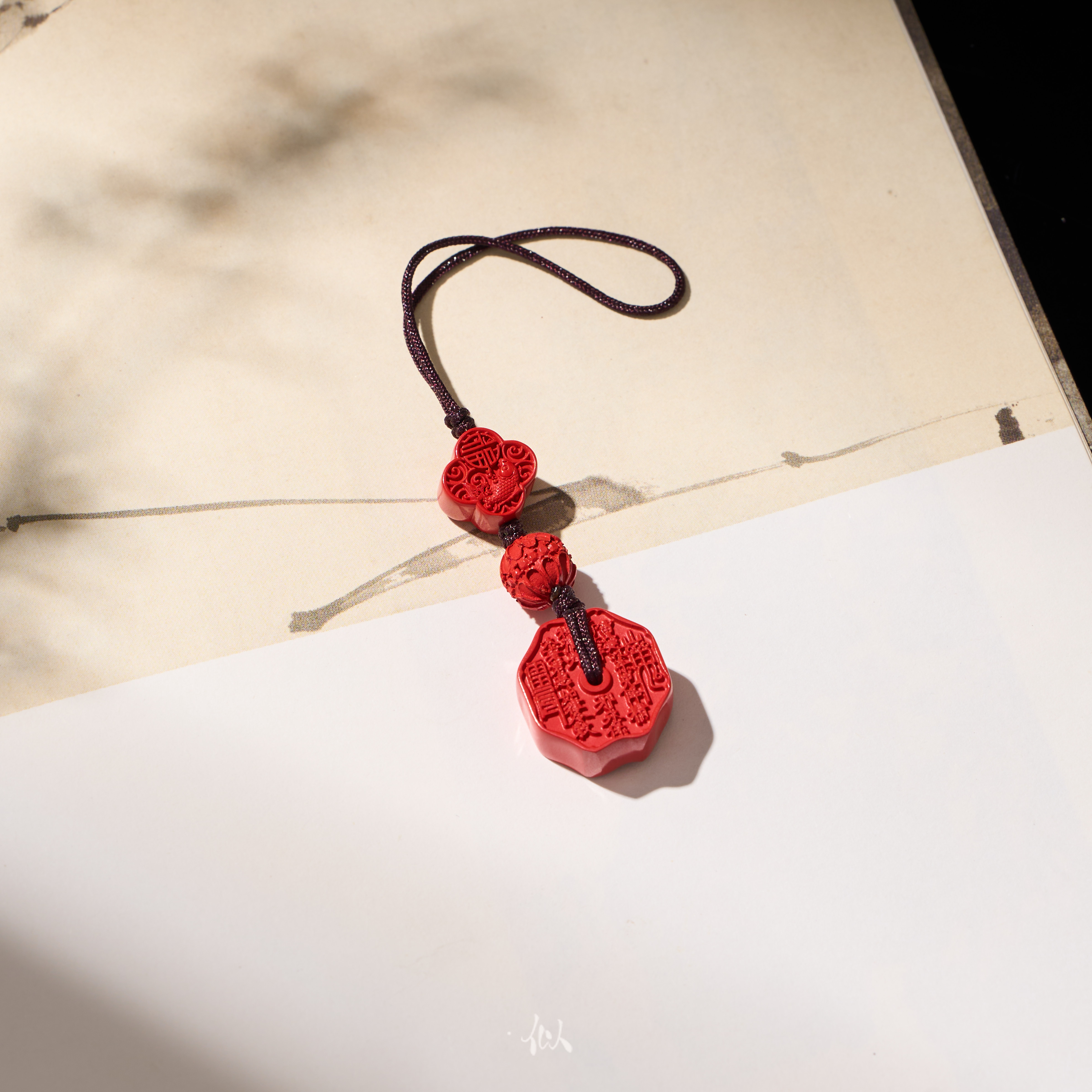 天然辰砂L【昭璇】·似梓珠宝· 山鬼手机挂 多样性发一  SZCC1380192