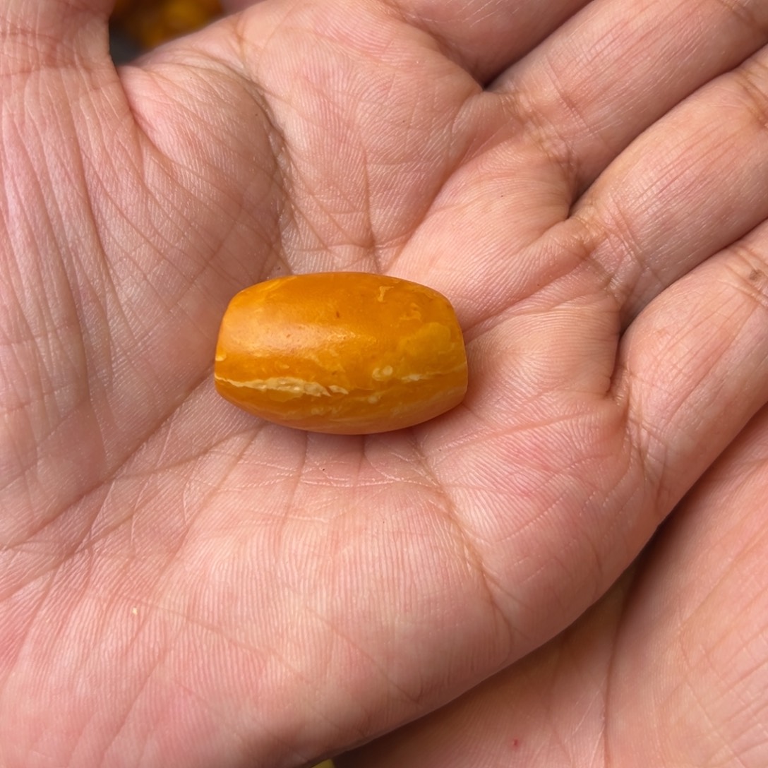 蜜蜡未镶嵌吊坠(不含链)