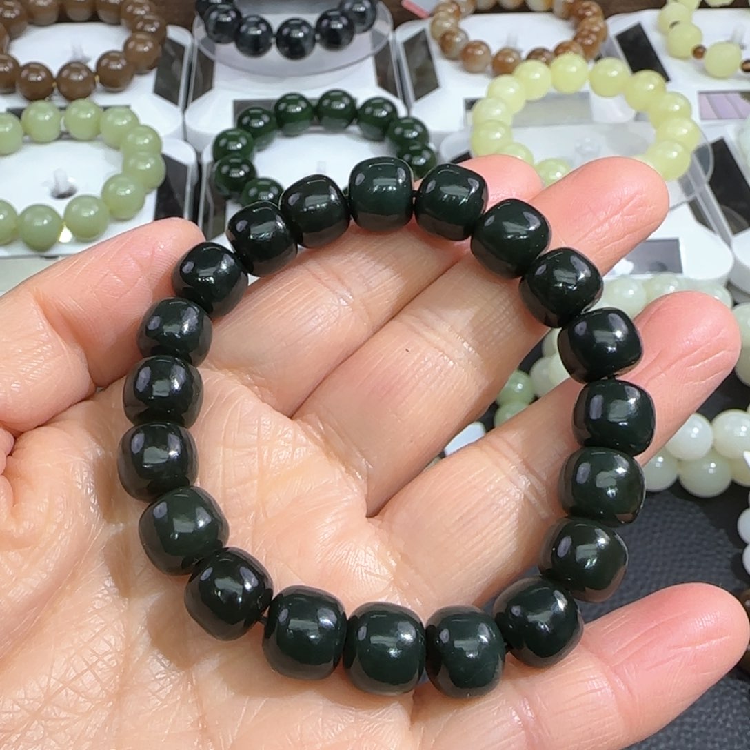 和田玉手链未镶嵌