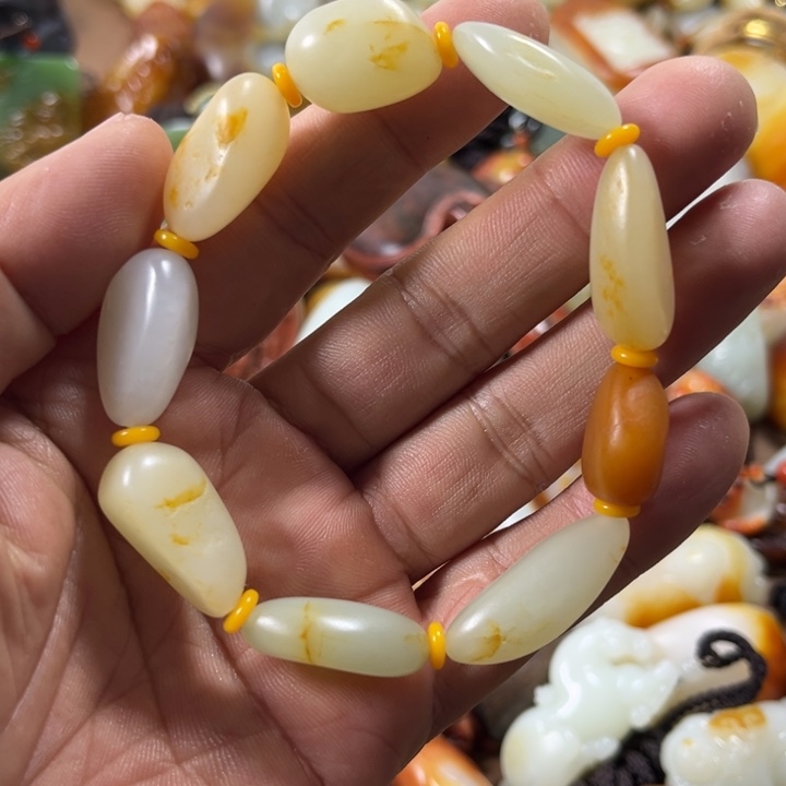 和田玉项链未镶嵌