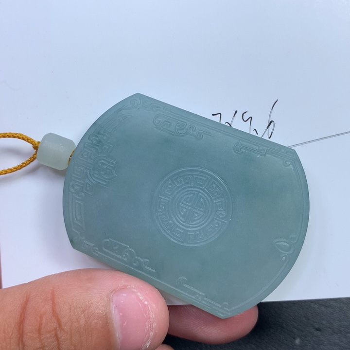定制翡翠未镶嵌O**y111121111