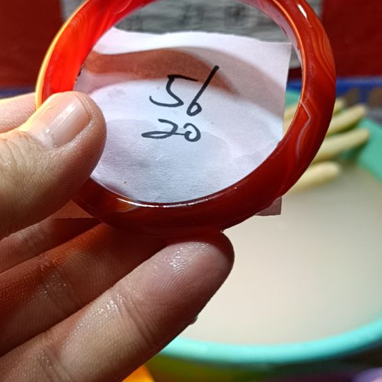 玛瑙/玉髓手镯未镶嵌