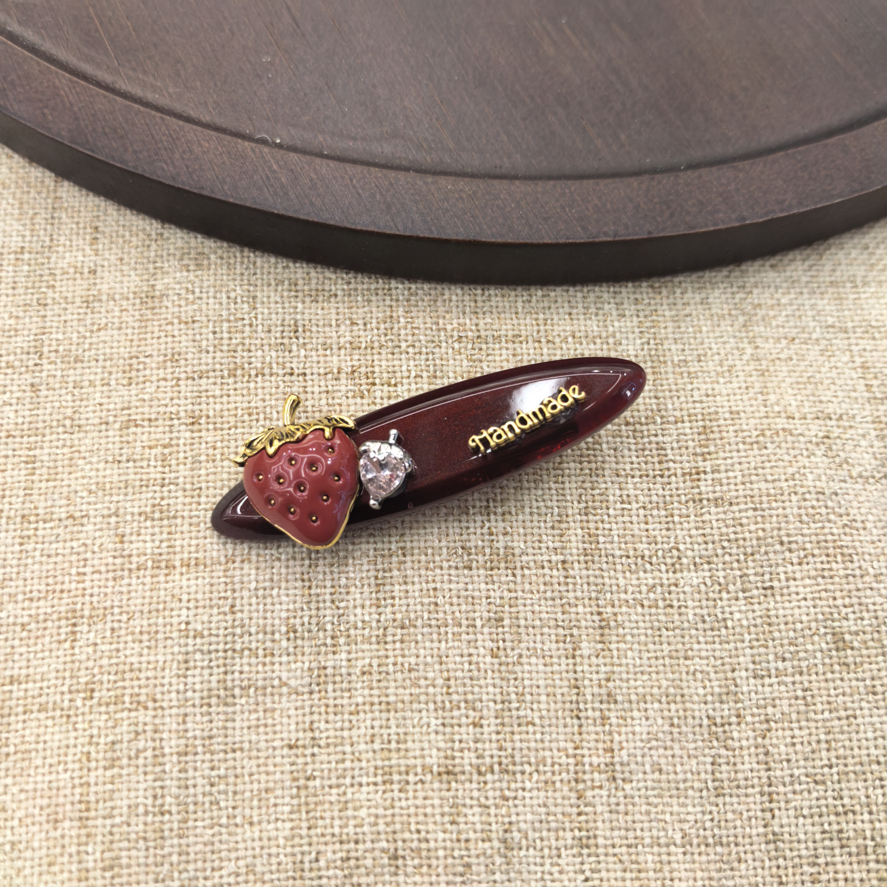 D466红色草莓闪闪边夹