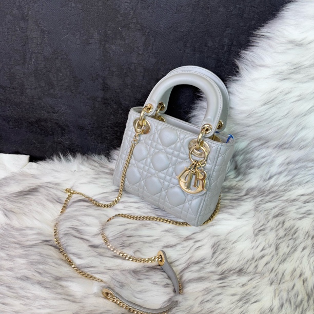 99新 DIOR/迪奥 银灰色四格手提斜挎包