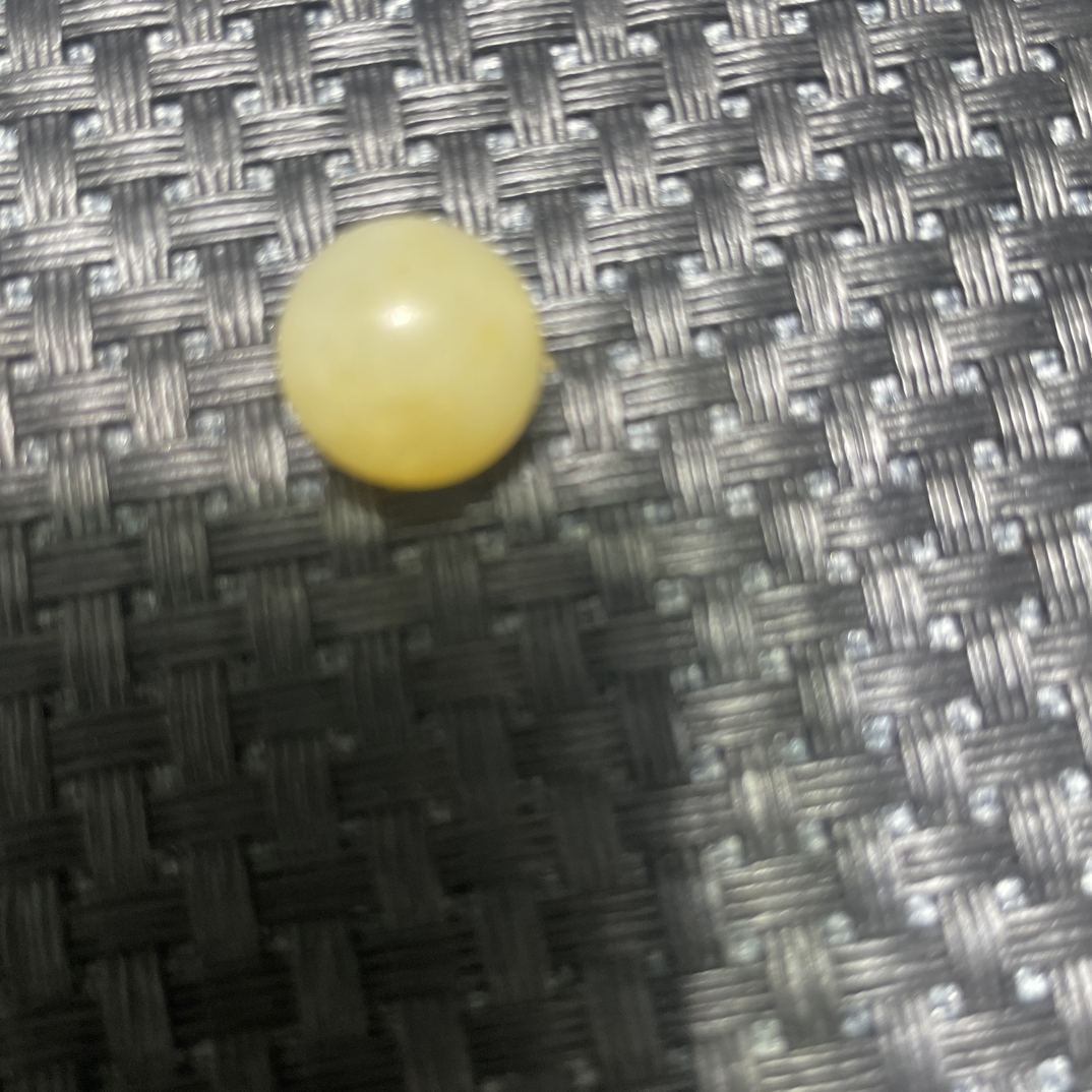 和田玉挂件圆珠子