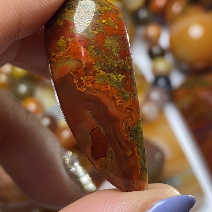玛瑙/玉髓颈饰未镶嵌先****。