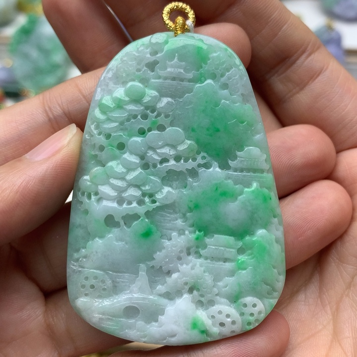 颈饰未镶嵌翡翠翡翠