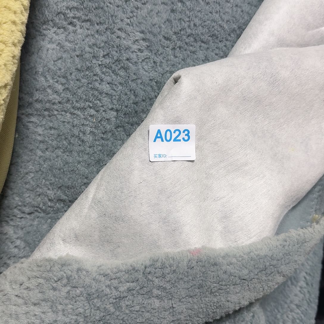 灰蓝色剑花羊羔毛14元2米023