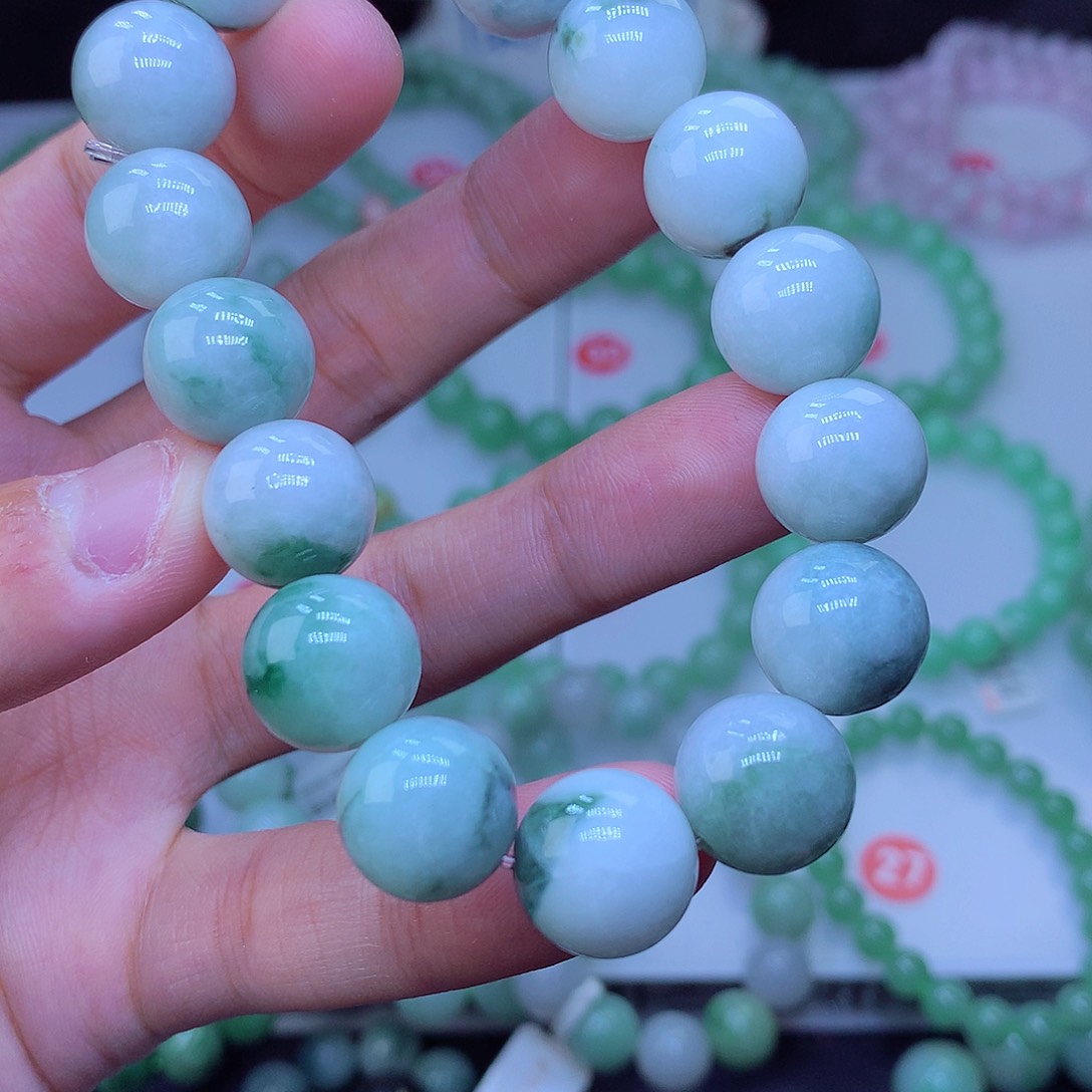 翡翠未镶嵌毛衣链