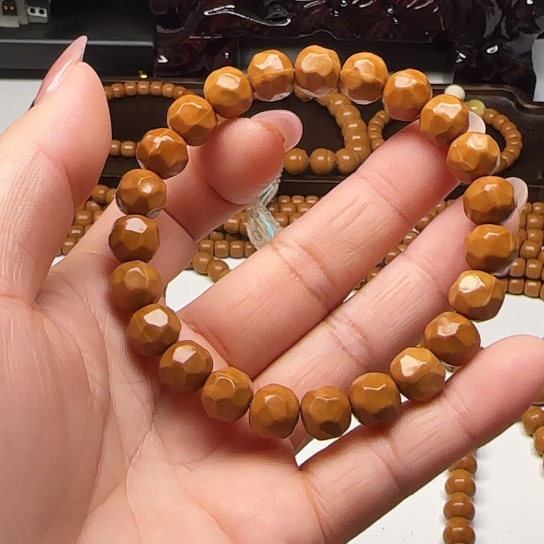 猴头核桃吊坠奶酪