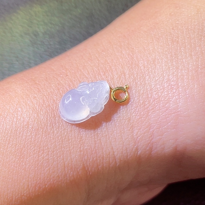 翡翠18K金镶嵌颈饰翡翠