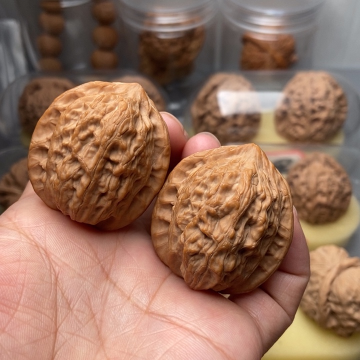 文玩核桃把件公子