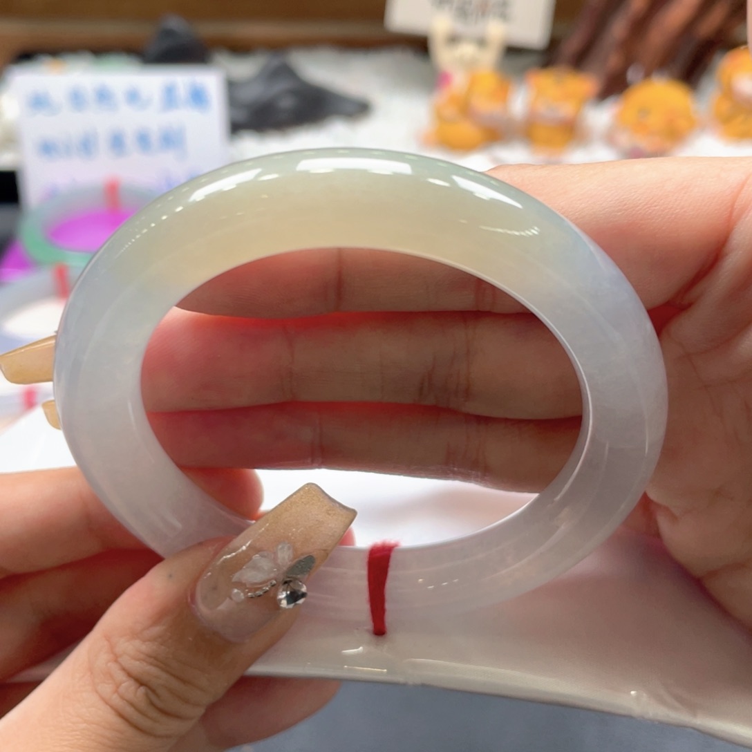 翡翠手镯未镶嵌42号