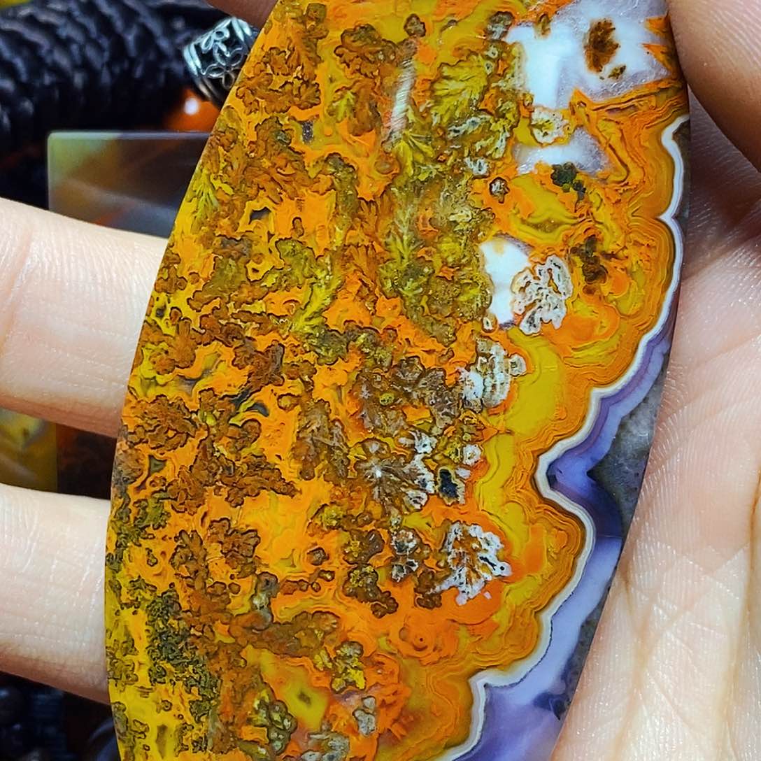 未镶嵌颈饰玛瑙/玉髓天****〆