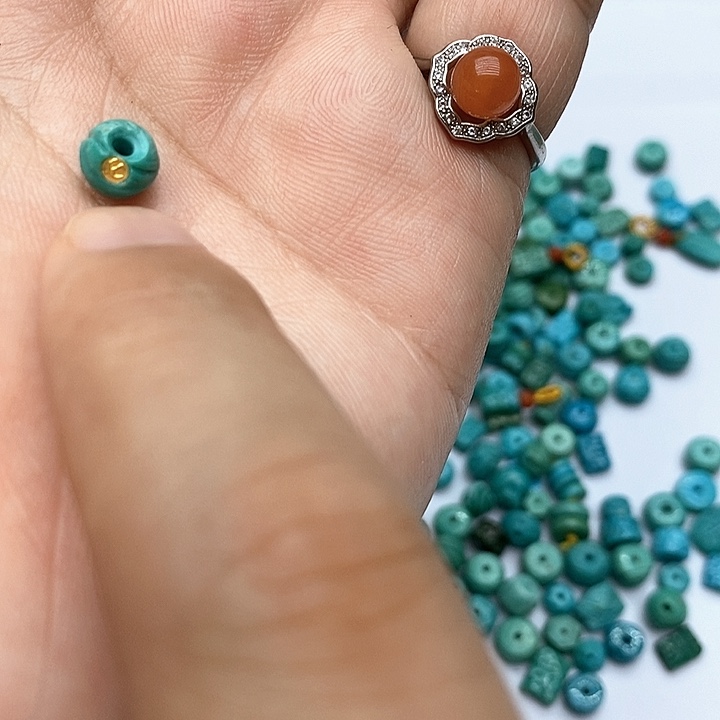 南红玛瑙未镶嵌珠宝奇石