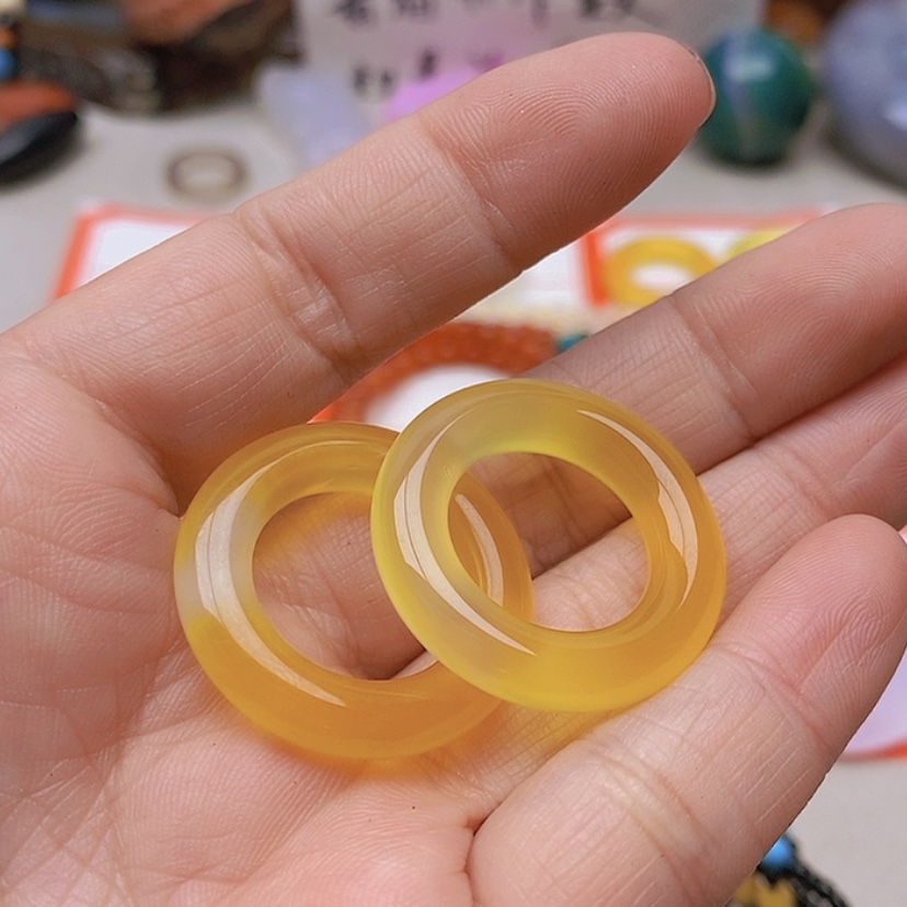 【闪购商品】未镶嵌玛瑙/玉髓珠宝半成品红**葭