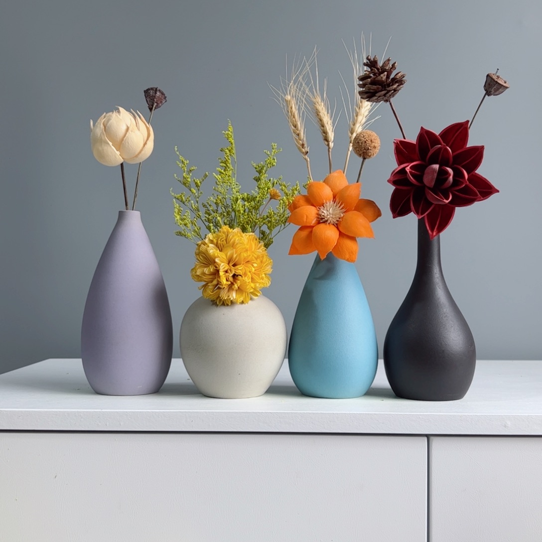 摆件陶瓷小花瓶摆件含花总高约20-30cm
