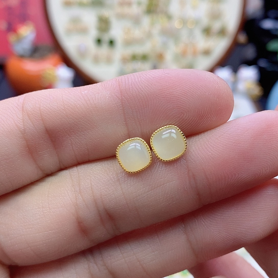 和田玉银S925镶嵌耳饰