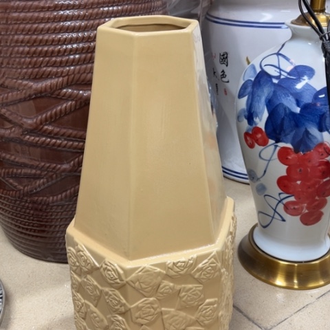 瓶瑕疵。。。。。。。。。。。。。。。。。。