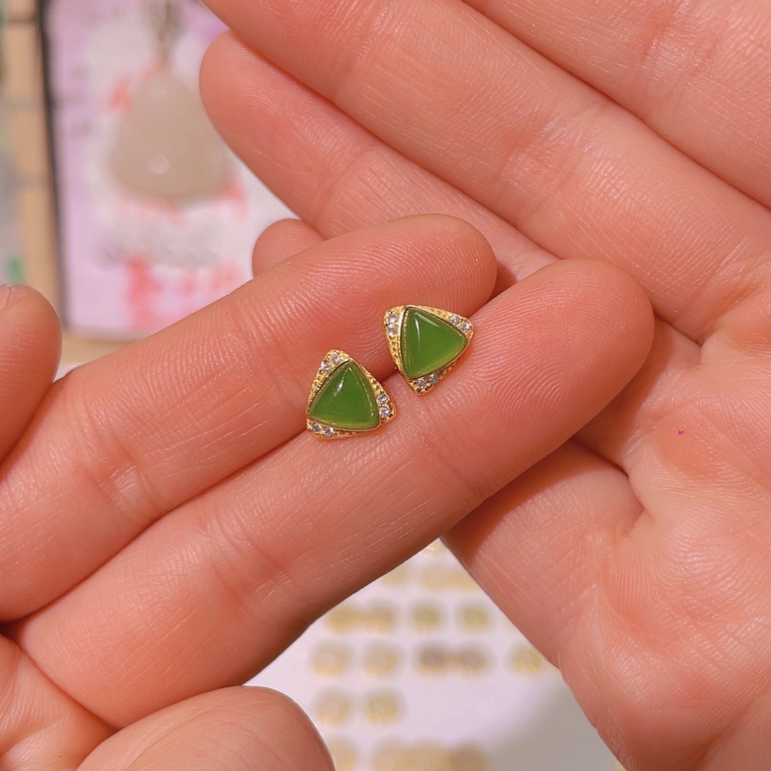 和田玉耳饰银S925镀金镶嵌