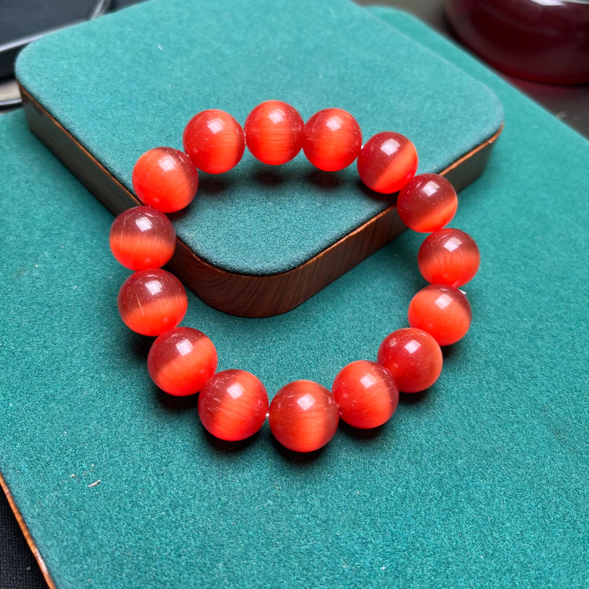 主播推荐手链 红猫眼款设计手串A1420