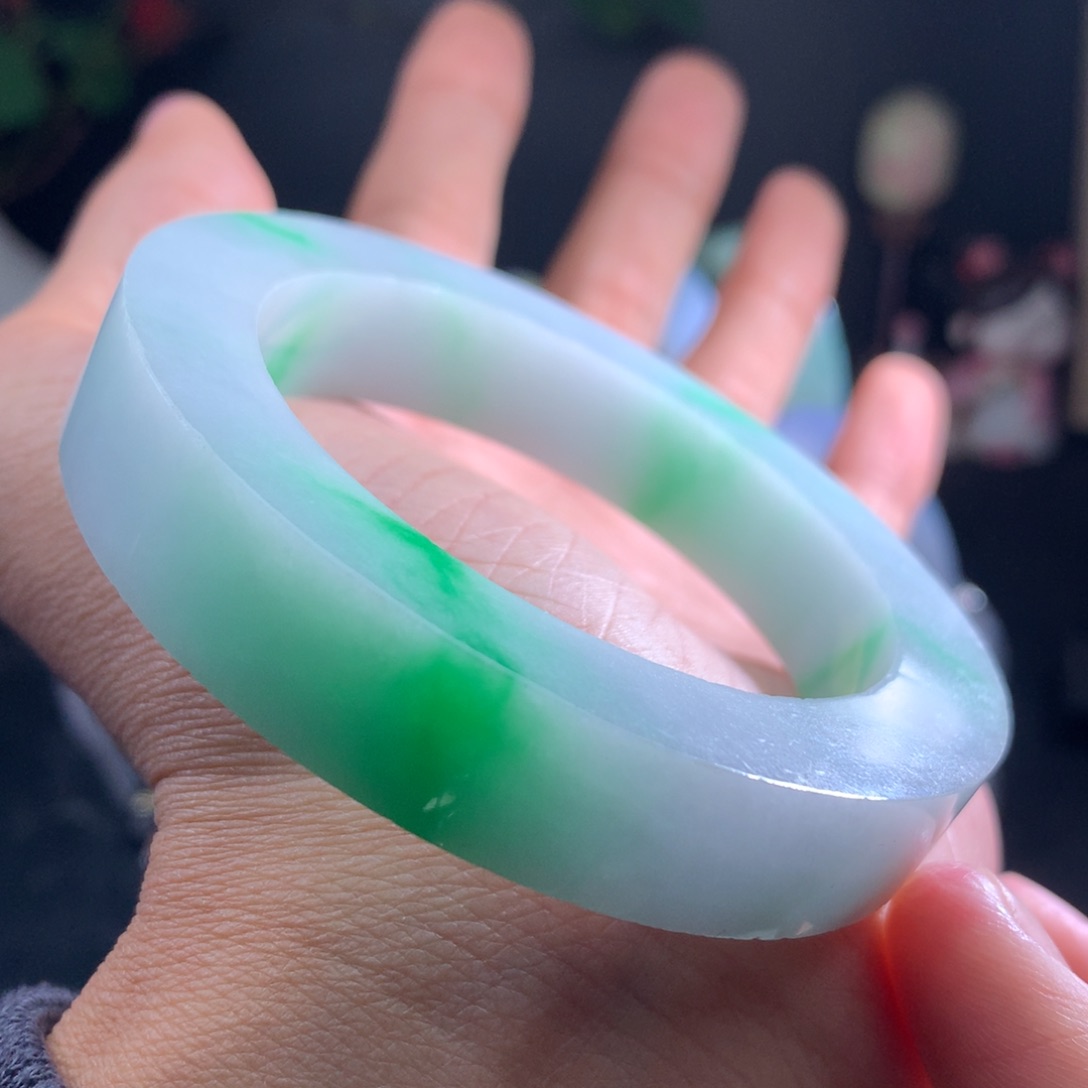 定制翡翠手镯未镶嵌