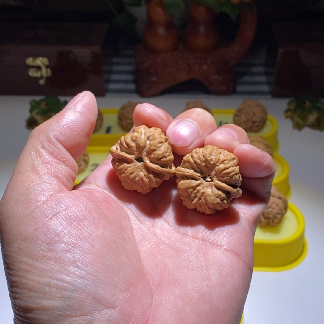 文玩核桃吊坠唐****香昌平蛙直播中欢迎选购！