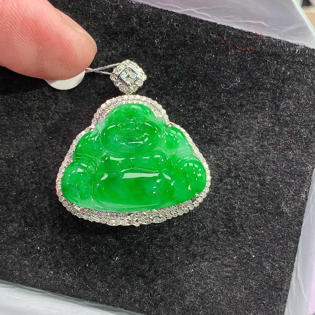 翡翠吊坠(赠链)18K金镶嵌