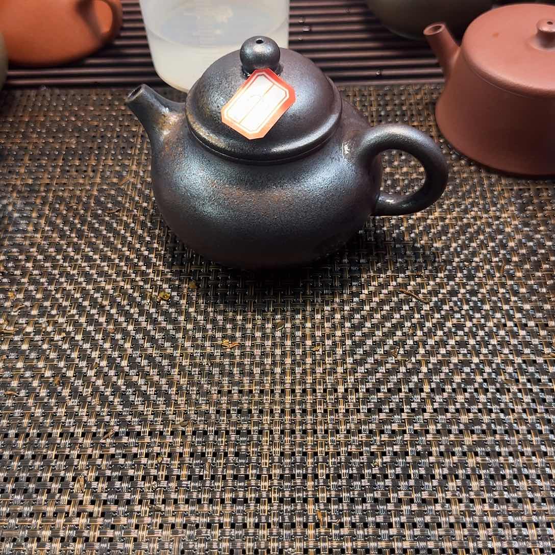 2号紫砂壶柴烧容天300CC