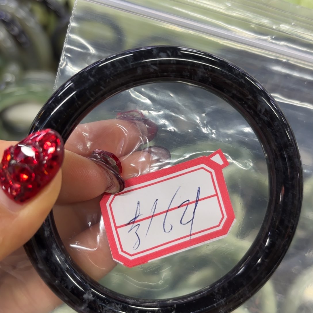 蛇纹石玉手镯未镶嵌李*子