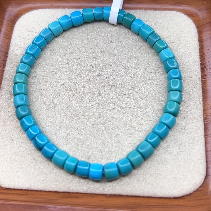 绿松石手链未镶嵌