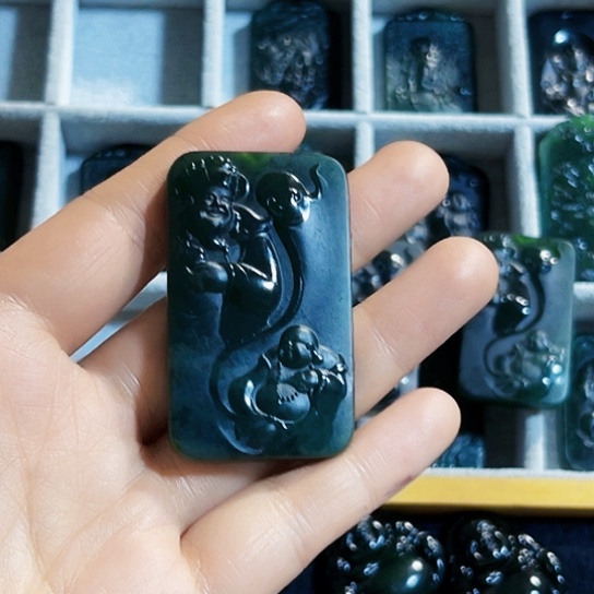 蛇纹石玉手链合金祎*