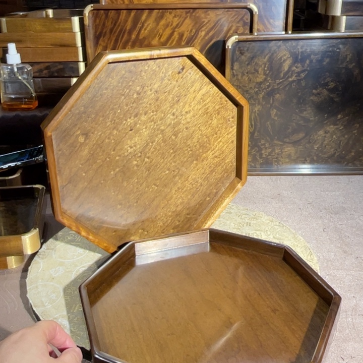 金丝楠明**代金丝楠木文盘