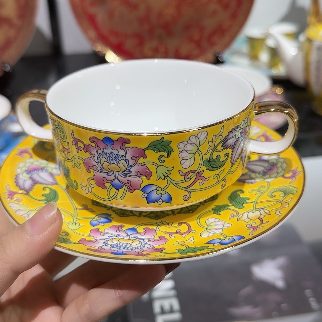 骨瓷珐琅彩工艺制作