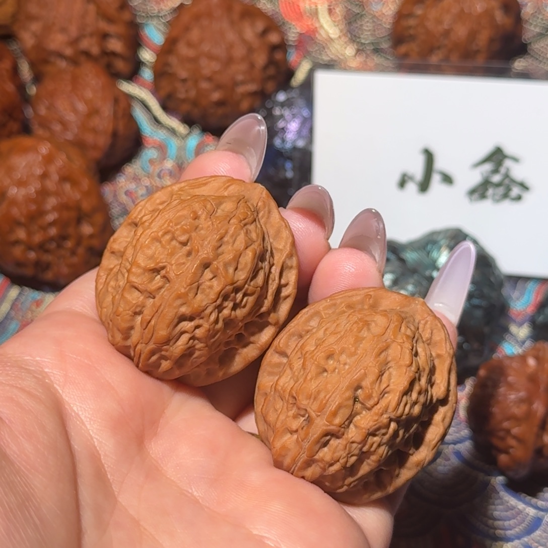 把件文玩核桃063号35原树玉观音文玩核桃