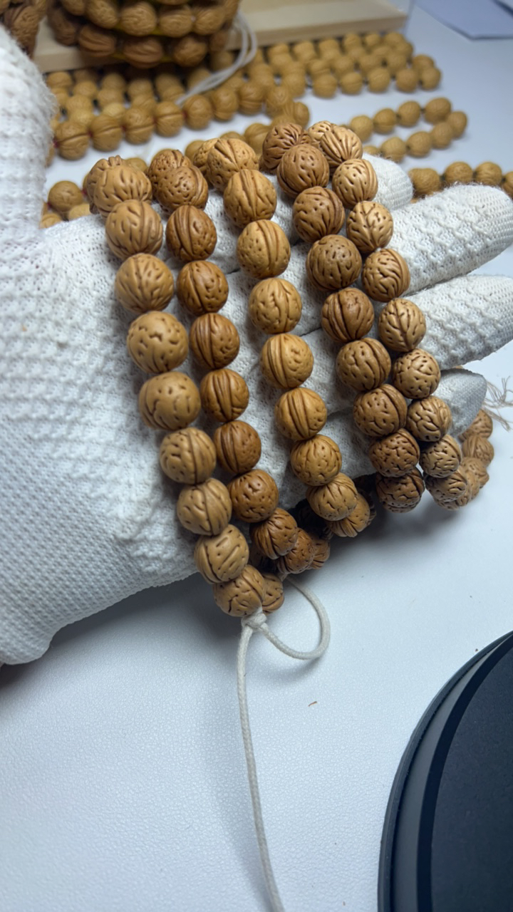 随机发一条35桃核