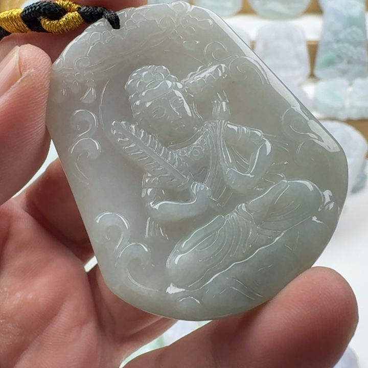 翡翠未镶嵌颈饰天然缅甸A货翡翠