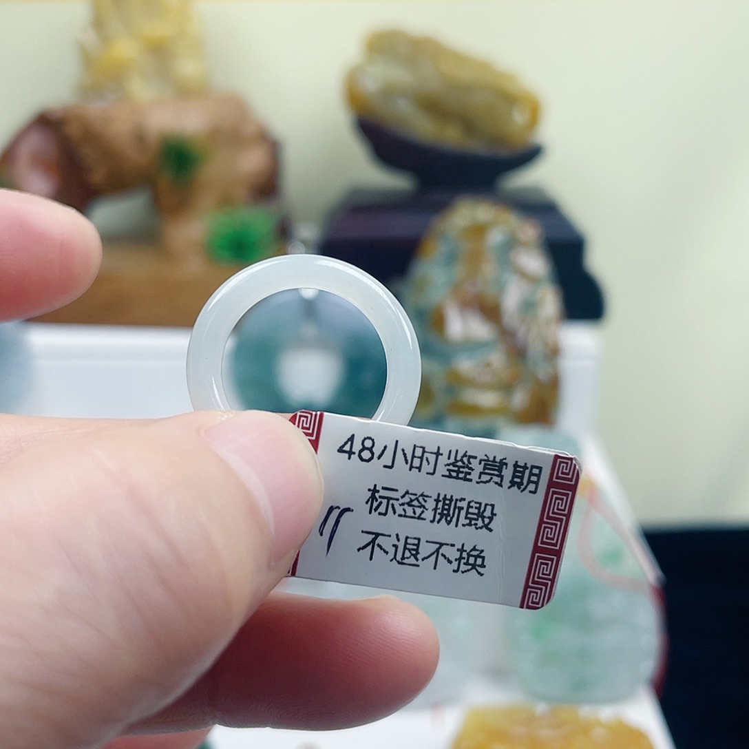 翡翠未镶嵌颈饰2222