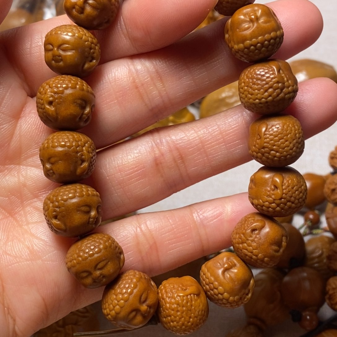 橄榄核手串/手链猴头宝宝佛