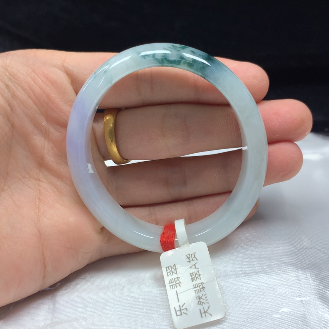 未镶嵌手镯（贵妃镯）翡翠52.8贵妃