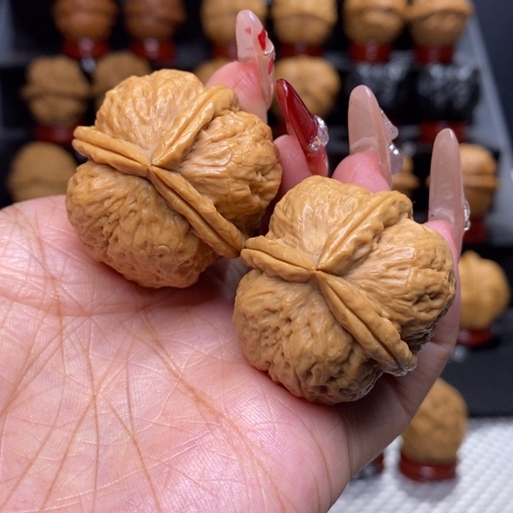 文玩核桃把件白羊三棱35号