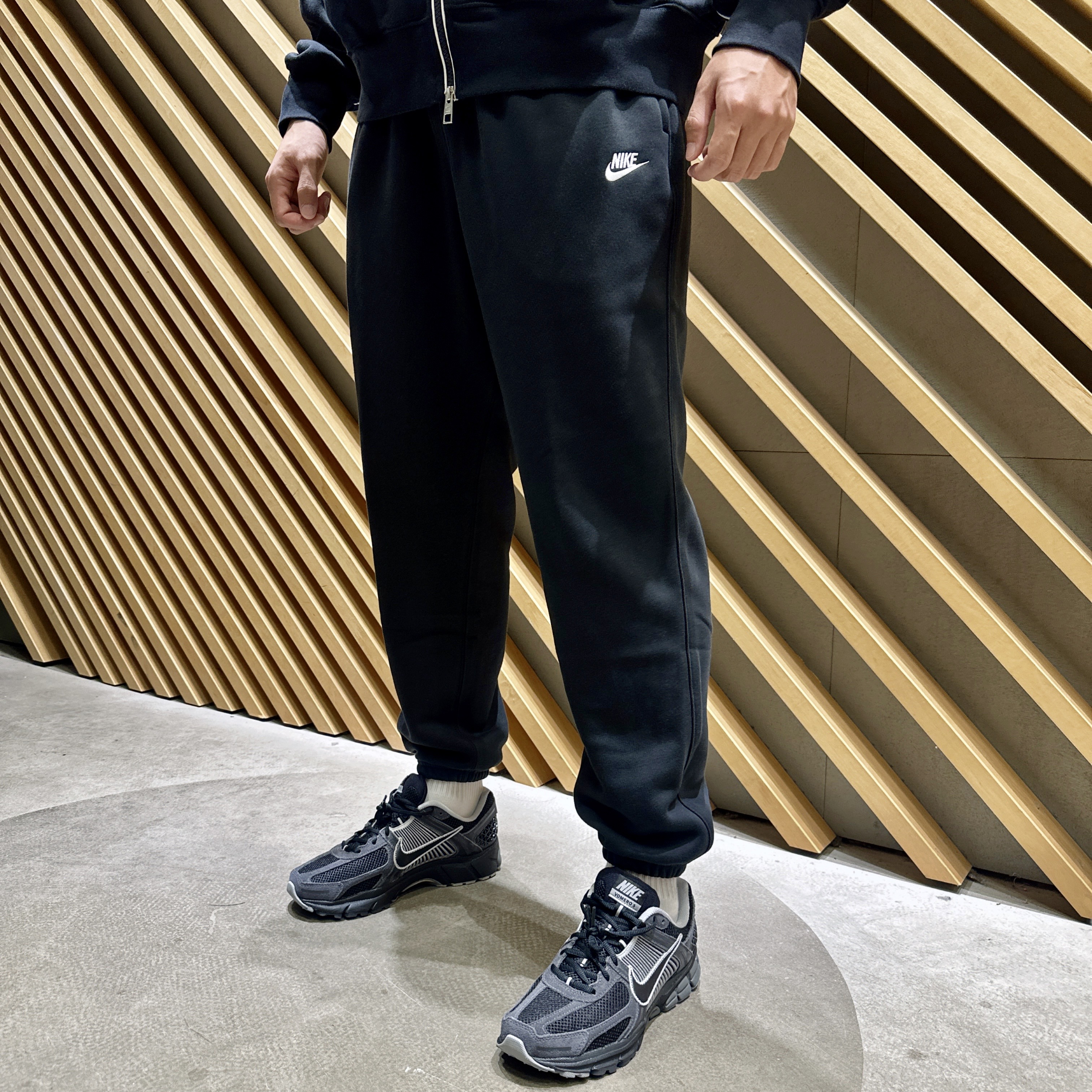 【滔搏联动】NIKE双旦礼运动训练百搭休闲束脚轻便长裤FN3809-010