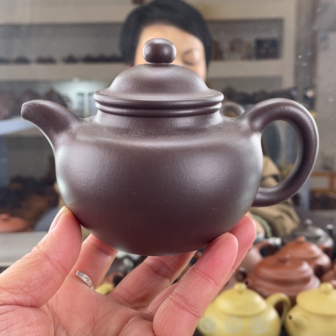 紫砂茶壶大水潭底槽清手磨料全手工掇球260cc