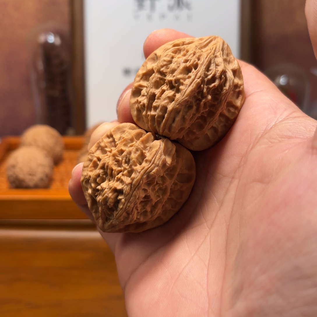 吊坠文玩核桃火焰马蹄Q