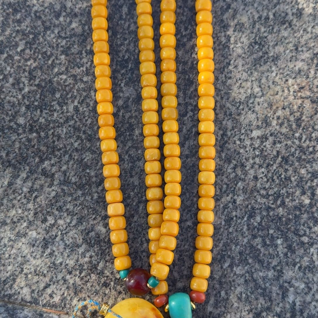 琥珀未镶嵌颈饰小扎西推荐藏传一件