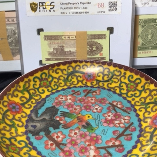 盘花瓶摆件创意产业